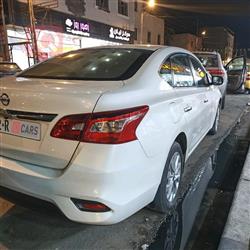 نیسان سێنترا